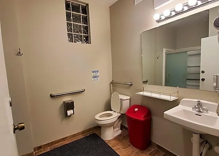 Hotel Bnb Hotel Chicago